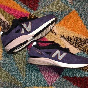 US 3Y New Balance 990s